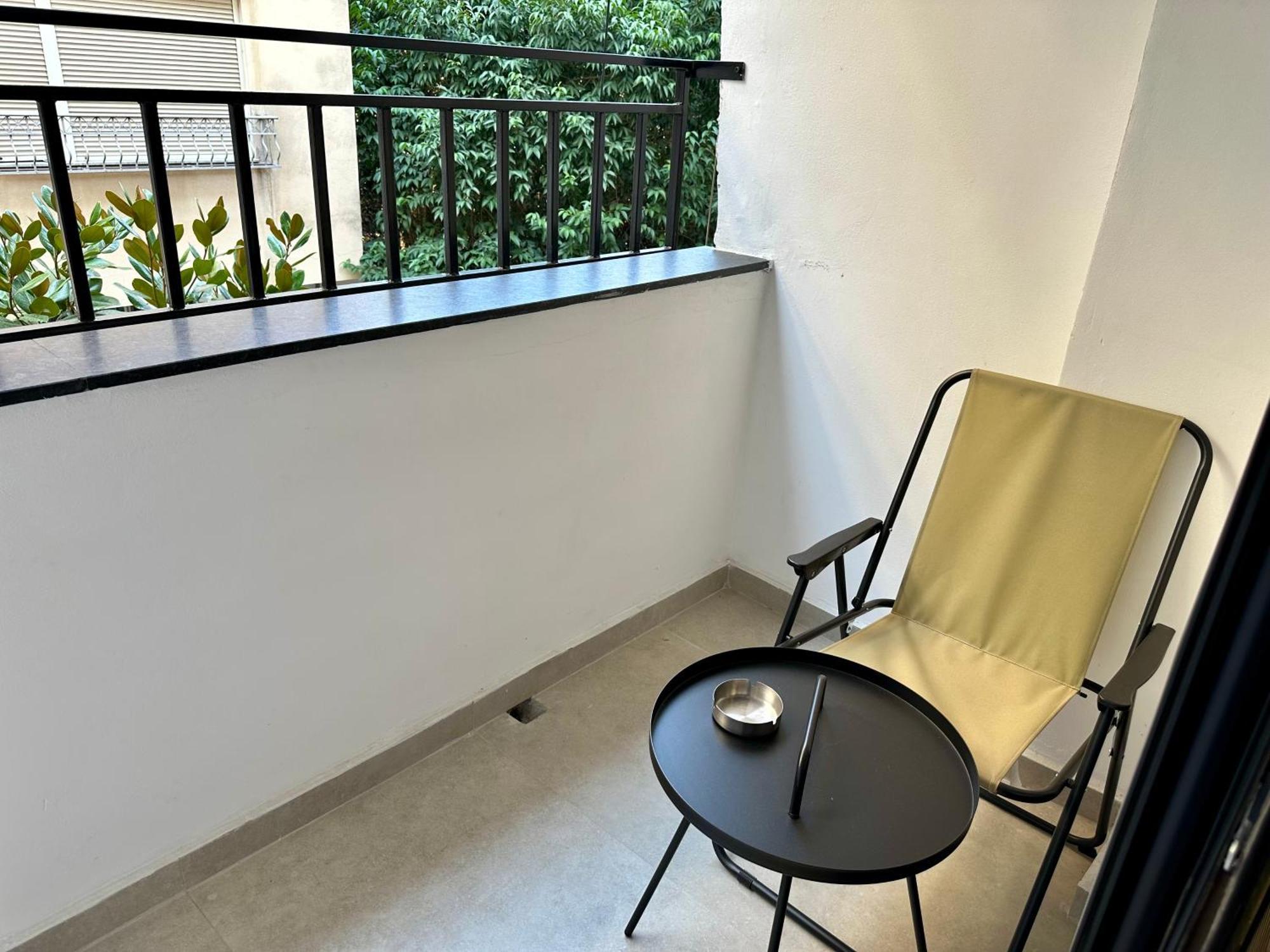 Lili'S Tirana Center Apartments Ngoại thất bức ảnh
