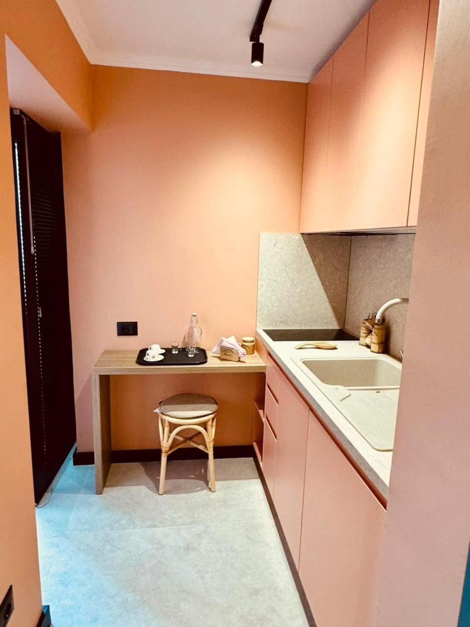 Lili'S Tirana Center Apartments Ngoại thất bức ảnh