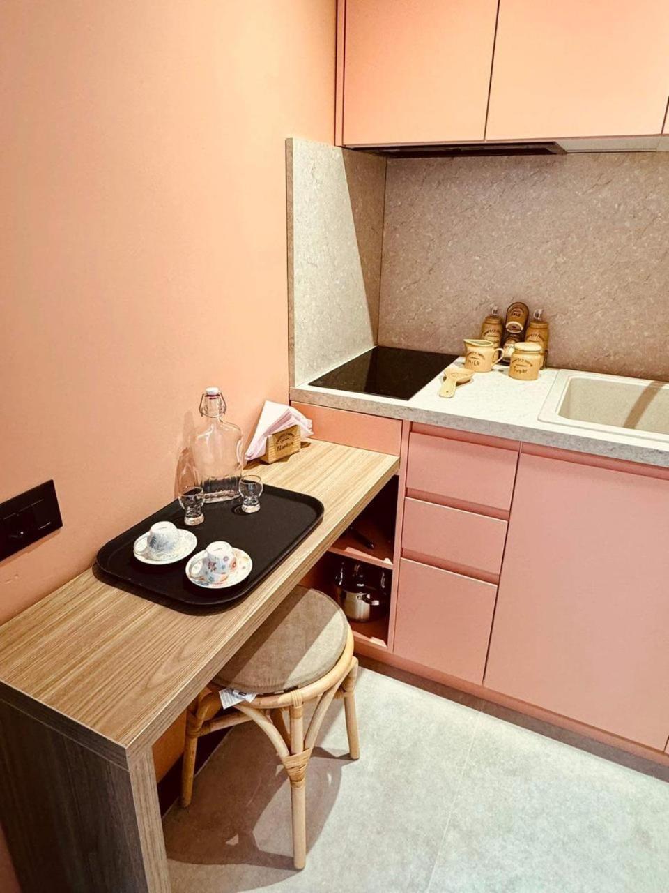 Lili'S Tirana Center Apartments Ngoại thất bức ảnh